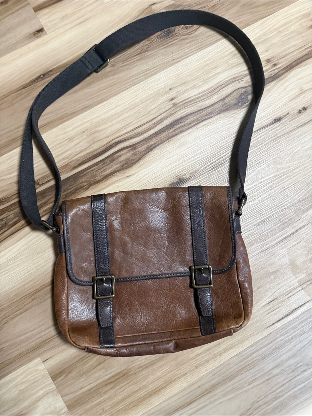 Fossil Two-Tone Brown Leather Messenger Bag